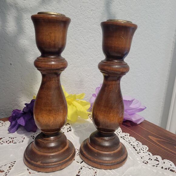 Vtg pair of hand turned candlestick holders 7" tall - Picture 7 of 10